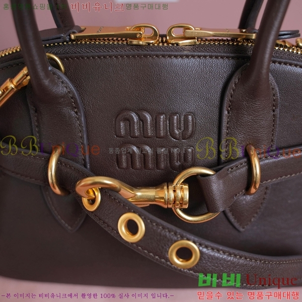 #�̿�̿� �ƹ�Ƣ�� ž �ڵ�� ���� 5BB169-903