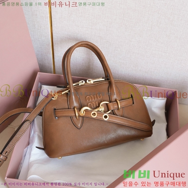 #�̿�̿� �ƹ�Ƣ�� ž �ڵ�� ���� 5BB169-902