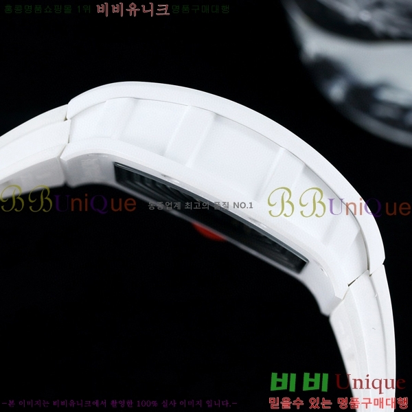 ������� �ιٿӽ� RM055-104