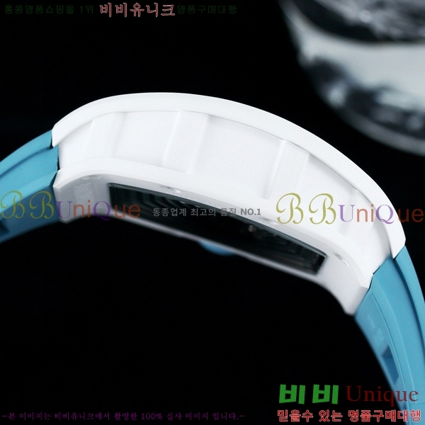 ������� �ιٿӽ� RM055-103