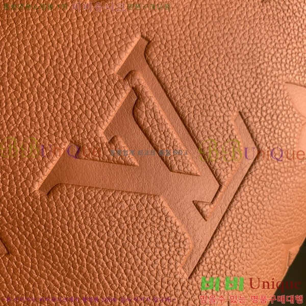 #���̺��� ���ǵ� �ݵѸ��� 25 M58947-881