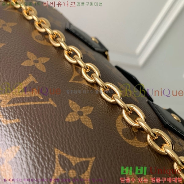 #���̺��� ���ǵ� Ʈ��ũ 20 M13146-101