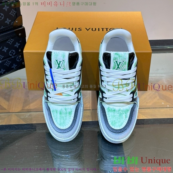 ���̺��� Ʈ���̳� ����Ŀ�� 55L4541744-2