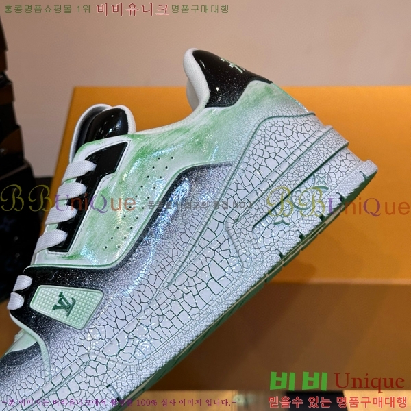 ���̺��� Ʈ���̳� ����Ŀ�� 55L4541744-2