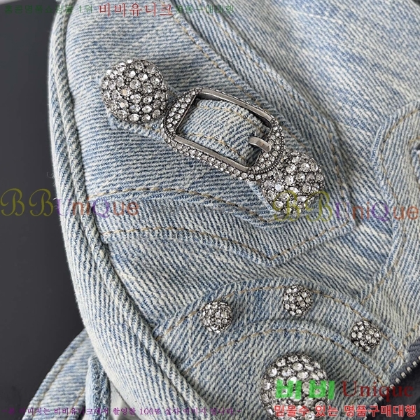 #�߷��þư� LE CAGOLE �� ī�� ���� 6713071-505