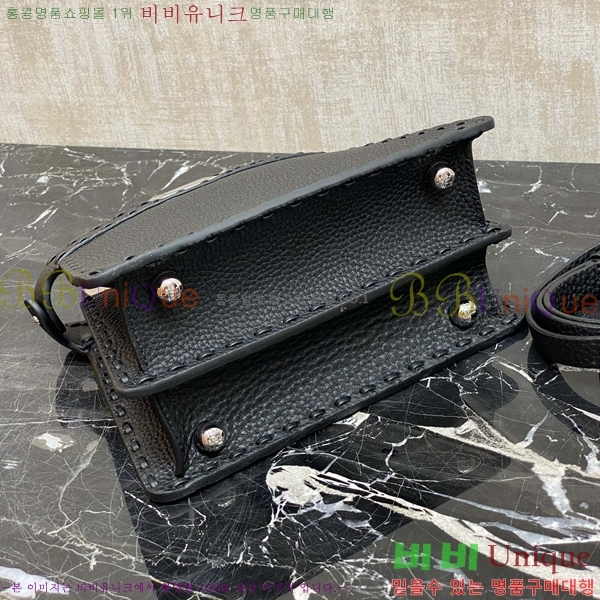 #��� ��ī�� �ڶ� ��Ʈ�� 88N335W-902