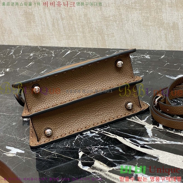 #��� ��ī�� �ڶ� ��Ʈ�� 88N335W-905