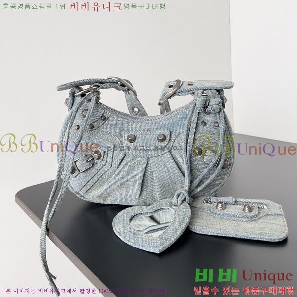 #�߷��þư� LE CAGOLE �� ī�� Xs ����� 6713091-19