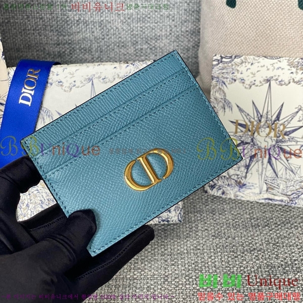 #��� 30 ������ 5 ���� ī������ S2152-106