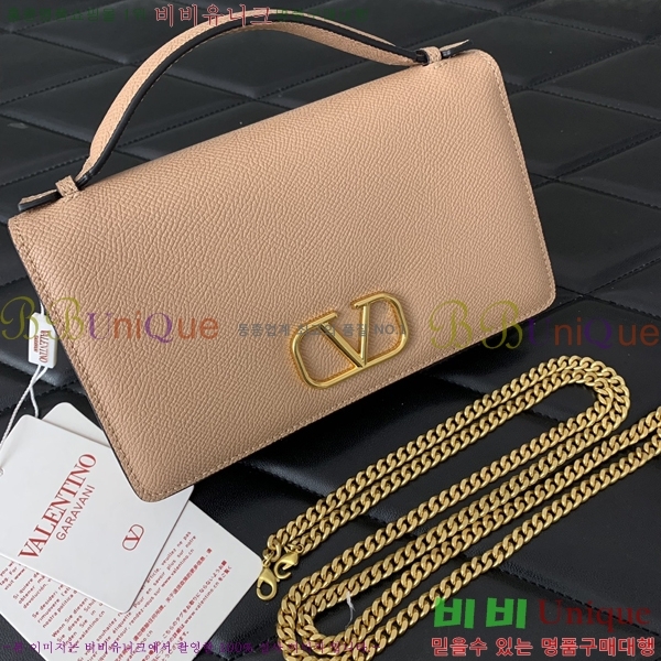 #�߷�Ƽ�� ����ٴ� V�ΰ� ü�ι� 40VA0682518-7