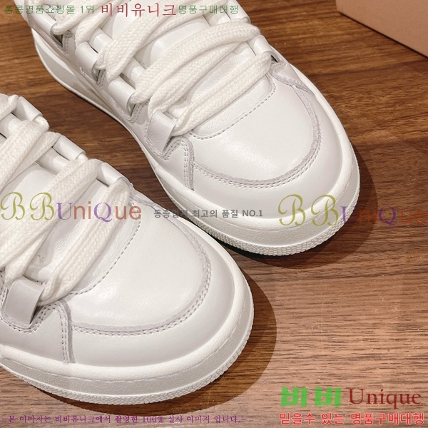 ���� �̿�̿� ����Ŀ�� MU2411552-9