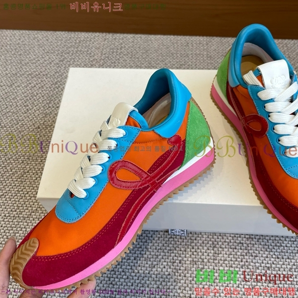 ���� �ο��� ����Ŀ�� 29LW249306-17