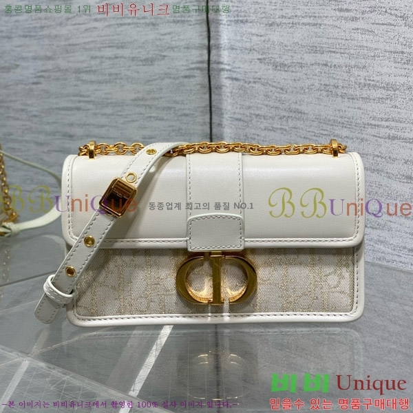 #��� 30 ������ �̽�Ʈ ����Ʈ ü�� �� M9334-302