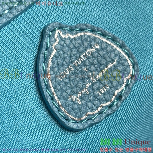 #���̺��� x �߿��� ���縶 Ű�� 50 ���� ���׷� ���� M21713-101