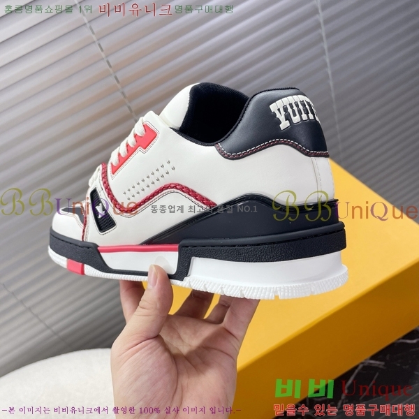 �������� LV Ʈ���̳� ����Ŀ��  LV1565032-3