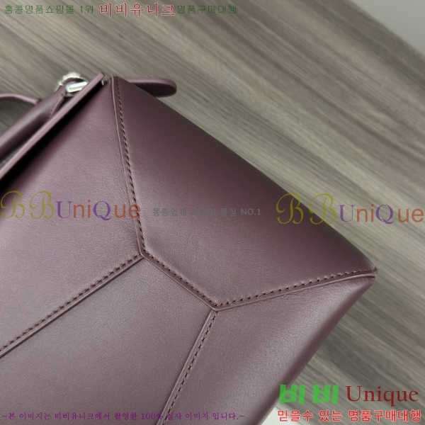 #�ο��� ����� ���� 062433-3