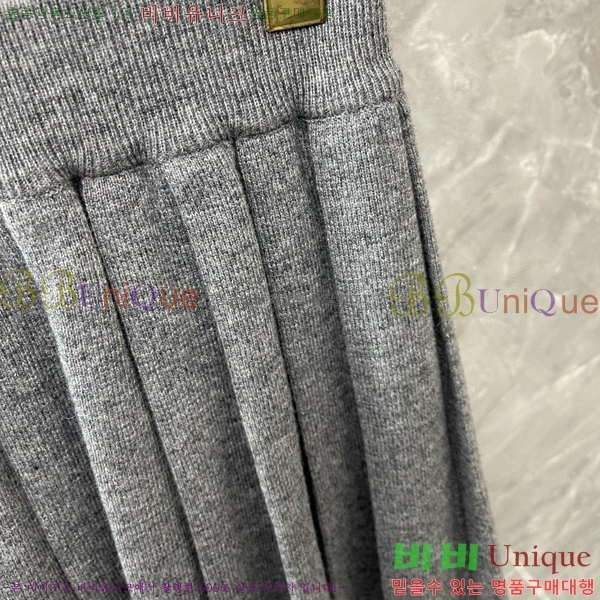 ���� ����� ��ĿƮ TB2400331