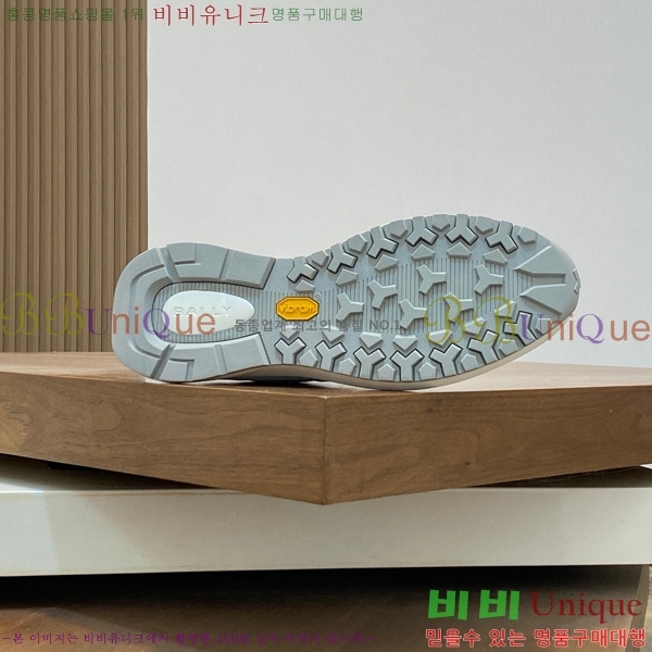 ���� �߸� ����Ŀ�� 3BL555044