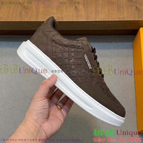 ���� ���̺��� ����Ŀ�� 42LV47521418-3