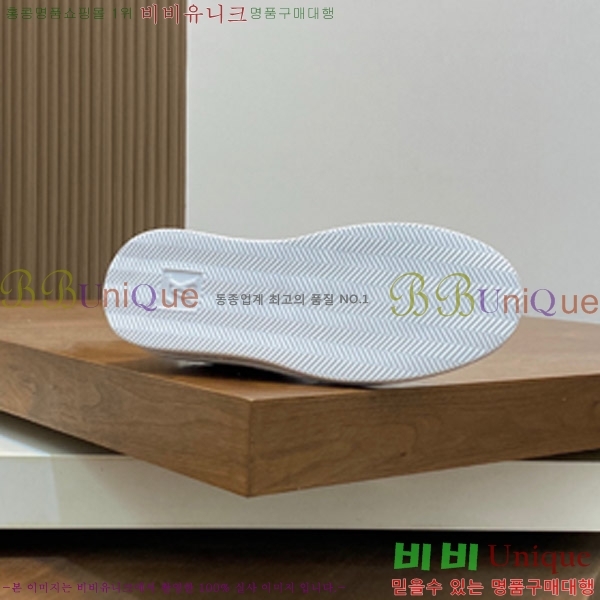 ���� ���̺��� ����Ŀ�� 40LV47521421-1