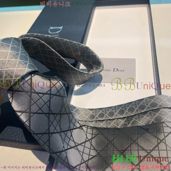 #��� ��Ÿ�� DOI5892-12