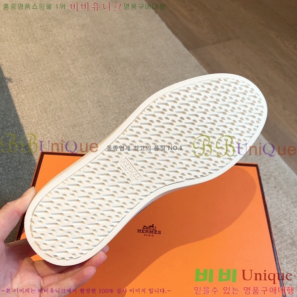 �����޽� Julian ������ �������� 38H253157-3