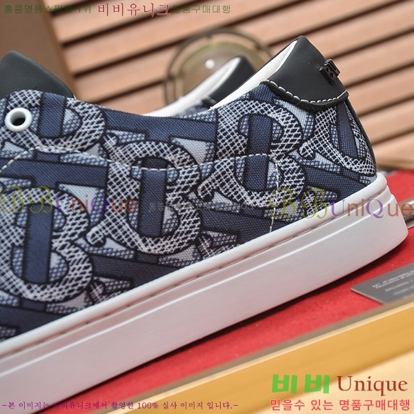 ���� ������ ����Ŀ�� B482921-18