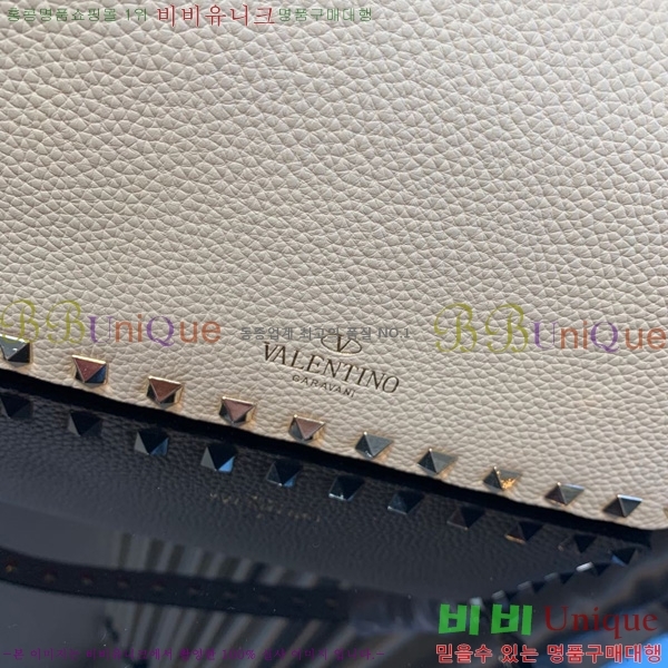 #�߷�Ƽ�� �����͵� ũ�ν� �ٵ� �� WW2B0J47VSF0NO-1