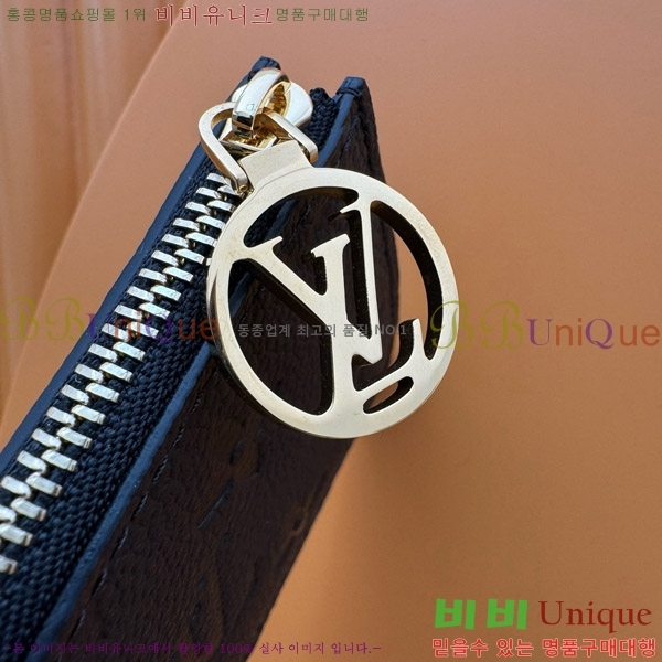 #���̺��� ���� ī�� Ȧ�� M81883-60