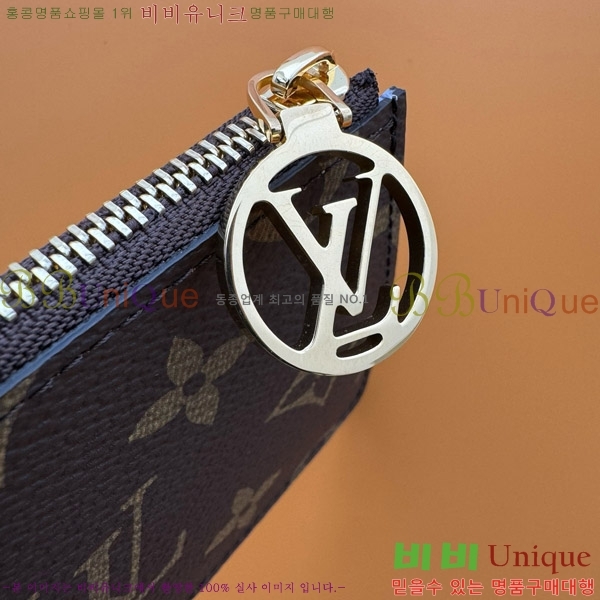 #���̺��� ���� ī�� Ȧ�� M82938-550