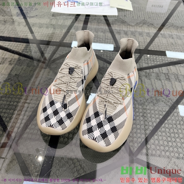 ���� ������ ����Ŀ�� B482916-3