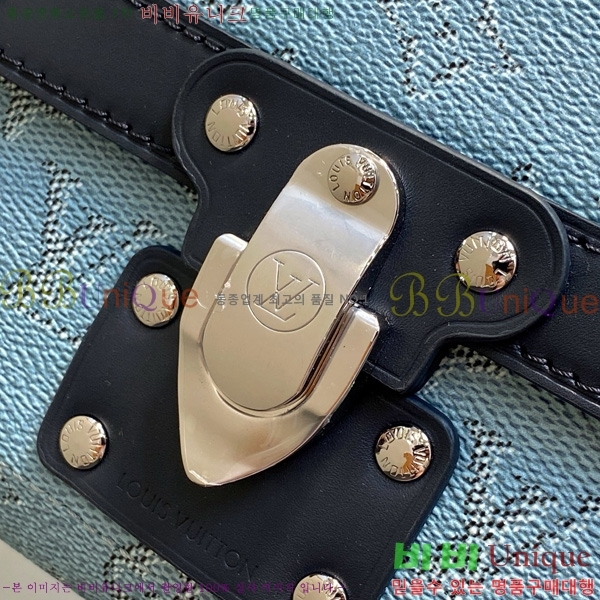 #���̺��� �ҿ� Ʈ��ũ ũ�ν��� M15035-101