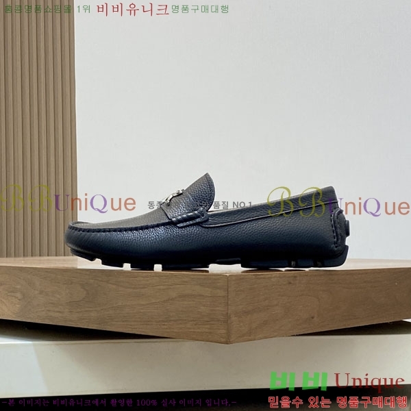 ���� ��� ĳ�־� ���� D888770