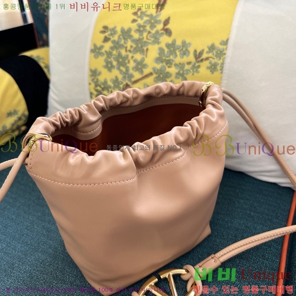 #�߷�Ƽ�� ����ٴ� ���̷ΰ� �̴� Ǫ�� ��Ŷ�� 20877-5