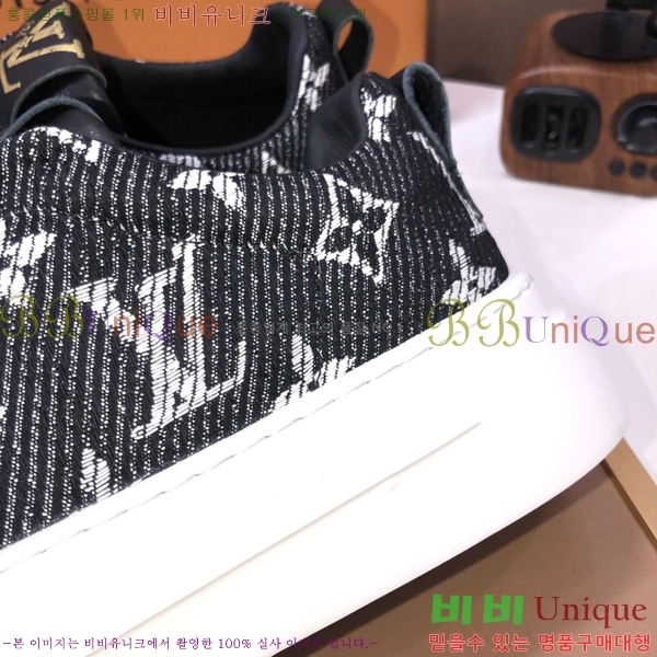 ���� ���̺��� ����Ŀ�� L716245-4