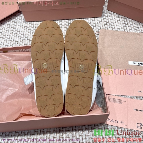 ���� �̿�̿� �޸����� �÷� 30MU255248-5