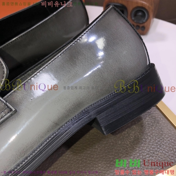 �����޽� ���� HT52132-1