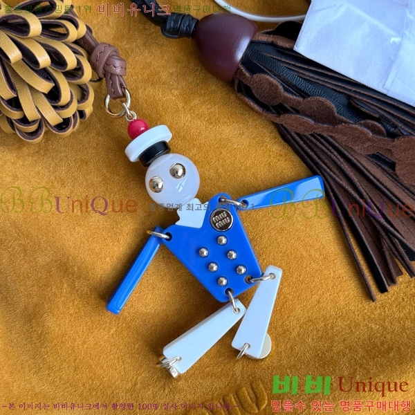 #�̿�̿� �׼������� �ִ� �����̵� �� 5BA295-100