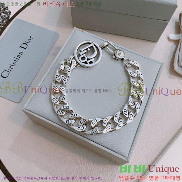 ��� ���� D4O12055-4