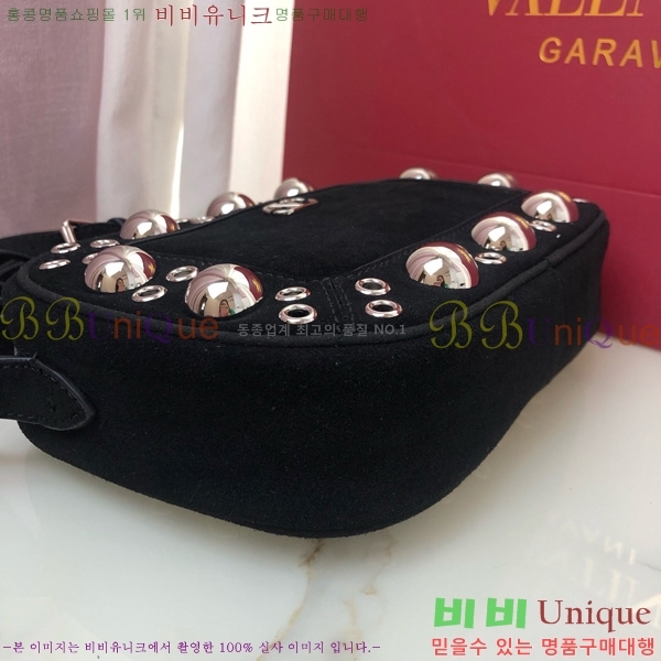 #�߷�Ƽ�� ����ٴ� ����Ʈ �׷��̴� ũ�ν��ٵ� �� 2020-202