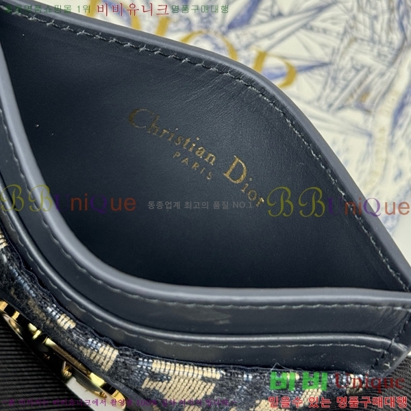 #��� 30 ������ �������� ī������ ���� �������� Ȧ�� S2152-302