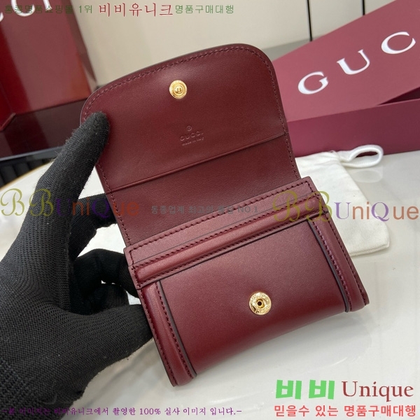 #���� ���е� ī�� ���̽� 818811-104