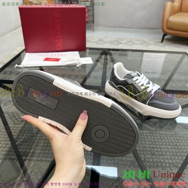 �������� �߷�Ƽ�� ����Ŀ�� AK6990333-4