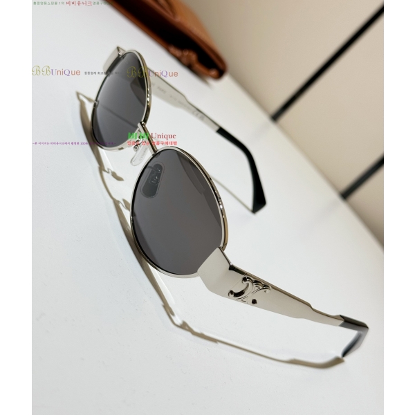 ������ Ʈ������ ��Ż ���۶� 20CE25691-1