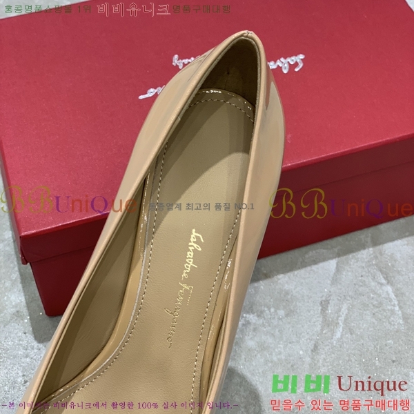 ��󰡸� ������ F7010575-1 �� 7CM
