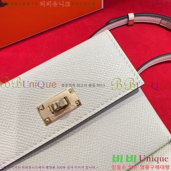 #�����޽� �̸� ��Ƽ ���� �� �� �Ŀ�ġ HE422407-4