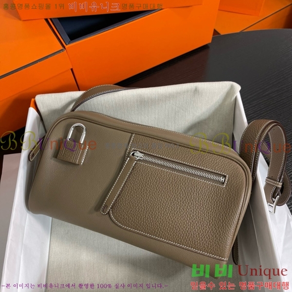 #�����޽� Nouveau On Boby ����� HE4224062-1 Ŭ������