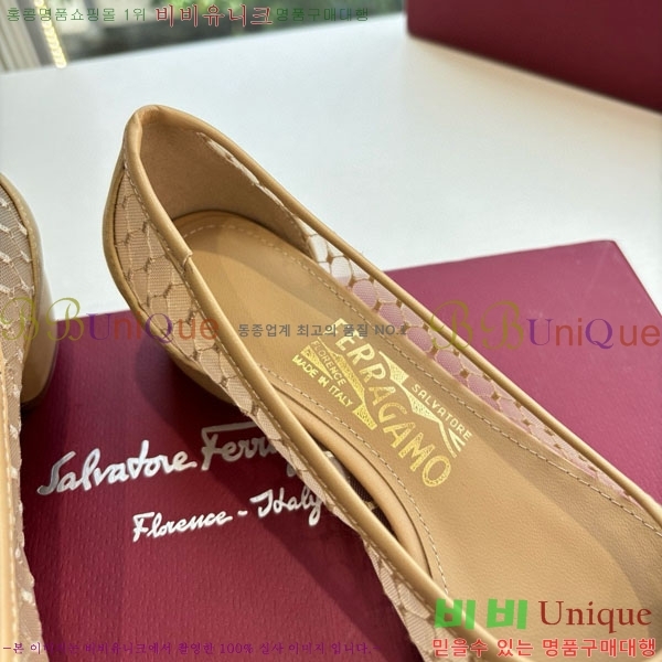 ��󰡸� �÷����� F2566603-3