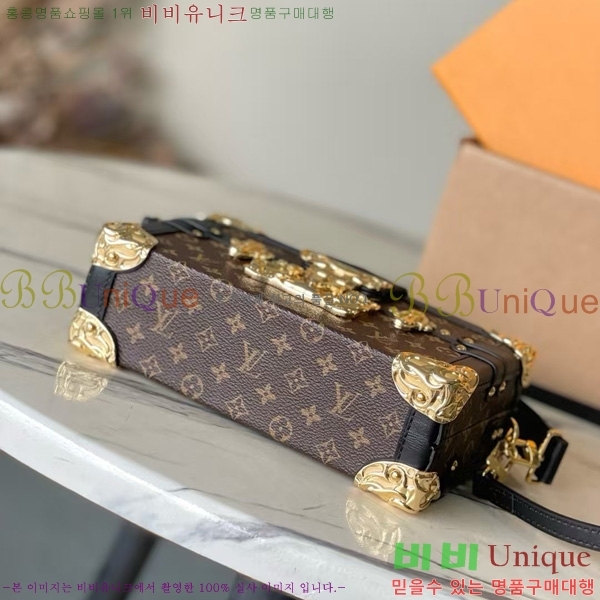 #���� ���� �ڶ�� �� M13738-1001