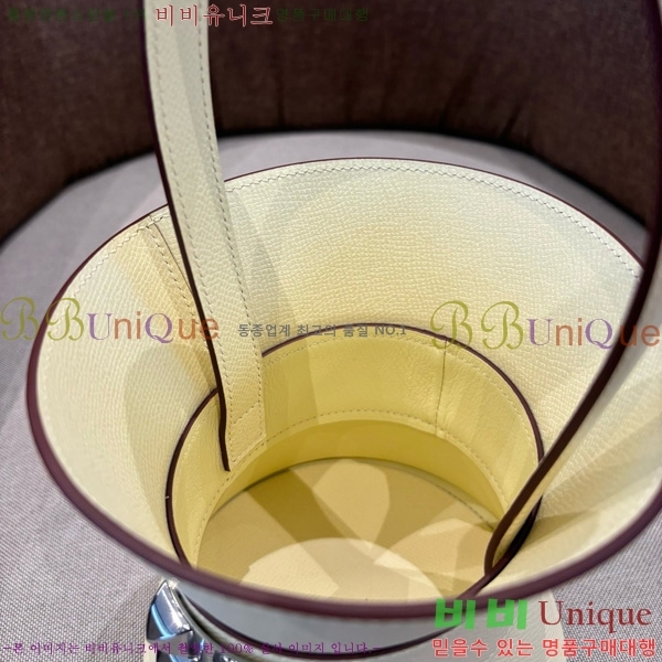 #�����޽� �̴� �޵��� �� HE916700-109